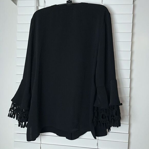 Chico’s SZ 0 long sleeve button up top - Picture 7 of 11